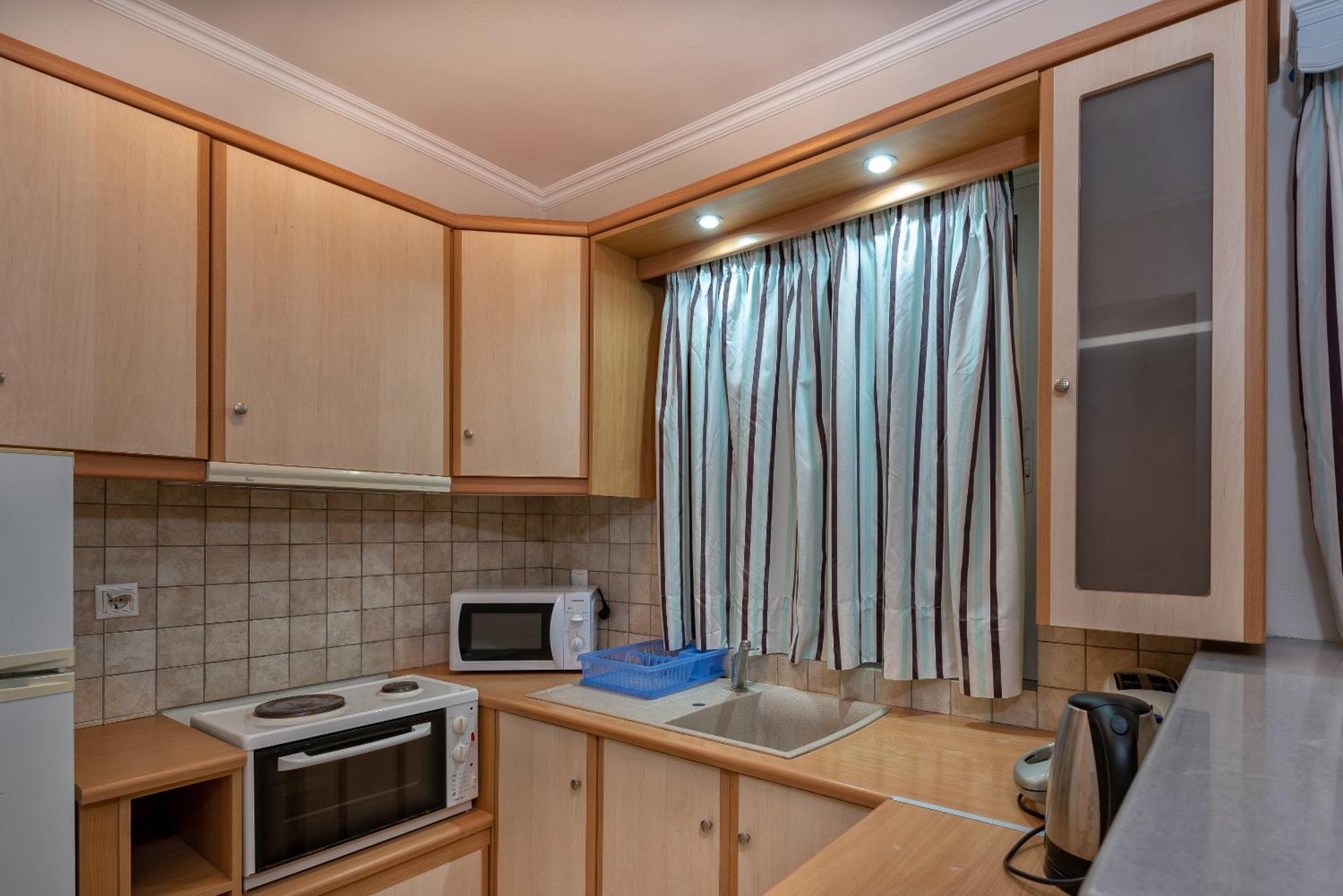 Tsiolis Studios & Apartments 티실리비 외부 사진